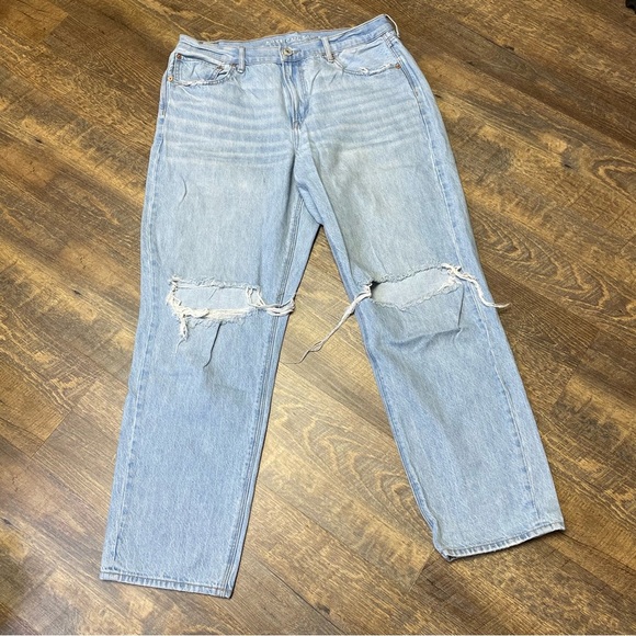 American Eagle Outfitters Denim - American Eagle Distressed 90s Straight Denim Jeans Womens 16 Destroyed Ripped